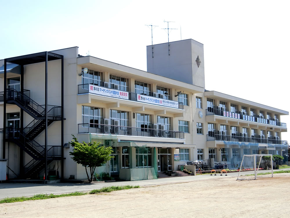 寒河江中部小学校